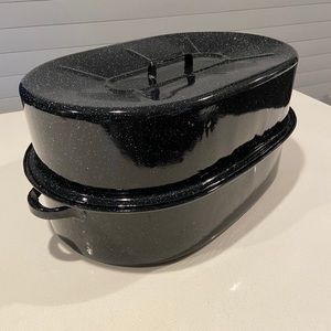 Roasting Pan with Lid